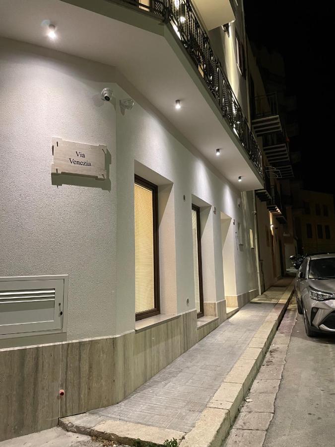 كاستيلاّماري ديل غو Porta Del Golfo Apartments & Suites المظهر الخارجي الصورة